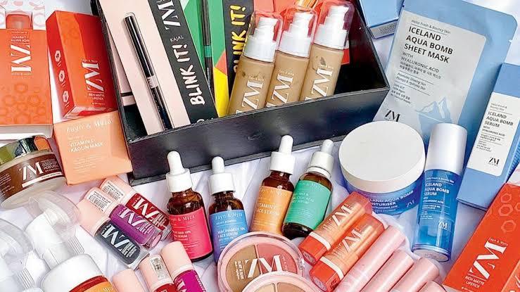Exploring the Rise of Hijab-Friendly Beauty Products in Pakistan - SKINFUDGE Aesthetics | Painless, No Side Effects, Natural Looking Results